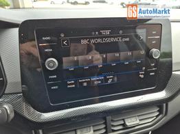 Volkswagen T-Cross 1.0 TSI 116PS DSG Life LED-Matrix-Scheinwerfer Klimaautomatik Sitzheizung PDC R&uuml;ckf.Kamera 17-LM abged.Scheiben 2xKeyless DAB+ Bluetooth Touchscreen Apple CarPlay Android Auto 