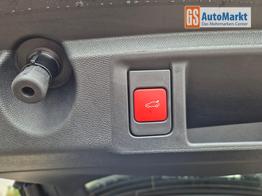 Peugeot 308 SW GT Exclusive 1.2 Hybrid 145PS Automatik Matrix-LED elektr. PanoDach Heckklappe Sitzheizung Lenkradheizung Navi 10" HD-Touchscreen wireless Apple CarPlay + Android Auto FOCAL-System 2x Keyless ACC 4x Kamera PDC v+h 18"LM 