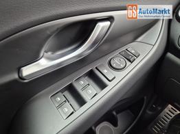 Hyundai i30 Kombi 1.6 T-GDI 150PS Automatik N-Line MY2026 Sitzheizung Lenkradheizung Klimaautomatik Navi 10,3"-Touchscreen Bluelink Apple CarPlay + Android Auto PDC v+h R&uuml;ckf.Kamera 18-LM 