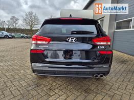 Hyundai i30 Kombi 1.6 T-GDI 150PS Automatik N-Line MY2026 Sitzheizung Lenkradheizung Klimaautomatik Navi 10,3"-Touchscreen Bluelink Apple CarPlay + Android Auto PDC v+h R&uuml;ckf.Kamera 18-LM 