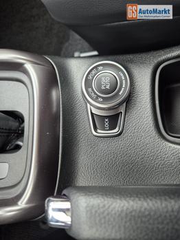 Suzuki S-Cross Comfort+ 110PS Automatik MHEV 4x4 ALLGRIP 1.4 Boosterjet Teilleder Navi Klimaautomatik Sitzheizung ACC PDC v+h 4x Kamera Suzuki-Radio Apple CarPlay Android Auto Touchscreen 2xKeyless 17-LM 