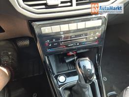 Volkswagen T-Cross 1.0 TSI 116PS DSG Life IQ.LIGHT - LED-Matrix-Scheinw. Sitzheizung Klimaautomatik PDC R&uuml;ckf.Kamera 17-LM abged.Scheiben 2xKeyless DAB+ Bluetooth Touchscreen Apple CarPlay Android Auto 