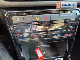 Volkswagen T-Cross 1.0 TSI 116PS DSG Life LED-Matrix-Scheinwerfer ACC Klimaautomatik Sitzheizung PDC v+h 17-LM abged.Scheiben 2xKeyless DAB+ Bluetooth Touchscreen Apple CarPlay Android Auto 