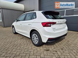 Skoda Fabia 1.0 TSI 95PS Selection 5-t&uuml;rig R&uuml;ckf.Kamera Parksensoren Sitzheizung Multifunktionslenkrad Klima Skoda-Radio Bluetooth Touchscreen Tempomat Nebelsch. Apple CarPlay + Android Auto 
