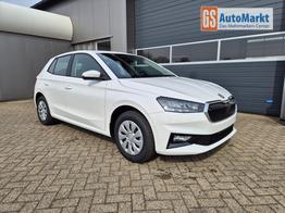 Skoda Fabia 1.0 TSI 95PS Selection 5-t&uuml;rig R&uuml;ckf.Kamera Parksensoren Sitzheizung Multifunktionslenkrad Klima Skoda-Radio Bluetooth Touchscreen Tempomat Nebelsch. Apple CarPlay + Android Auto 