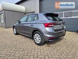 Skoda Fabia 1.0 TSI 95PS Selection 5-t&uuml;rig R&uuml;ckf.Kamera Parksensoren Sitzheizung Multifunktionslenkrad Klima Skoda-Radio Bluetooth Touchscreen Tempomat Nebelsch. Apple CarPlay + Android Auto 