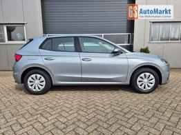 Skoda Fabia 1.0 TSI 95PS Selection 5-t&uuml;rig R&uuml;ckf.Kamera Parksensoren Sitzheizung Multifunktionslenkrad Klima Skoda-Radio Bluetooth Touchscreen Tempomat Nebelsch. Apple CarPlay + Android Auto 