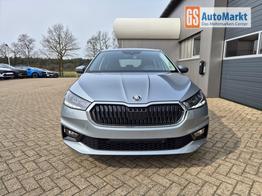 Skoda Fabia 1.0 TSI 95PS Selection 5-t&uuml;rig R&uuml;ckf.Kamera Parksensoren Sitzheizung Multifunktionslenkrad Klima Skoda-Radio Bluetooth Touchscreen Tempomat Nebelsch. Apple CarPlay + Android Auto 