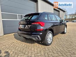 Skoda Kamiq 1.0 TSI 115PS DSG Selection AHK R&uuml;ckf.Kamera PDC v+h Sitzheizung Klimaautomatik Skoda-Radio Apple CarPlay + Android Auto Tempomat Garantieverl&auml;ngerung 16"LM 