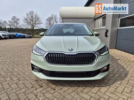 Skoda Fabia 1.0 TSI 95PS Selection 5-t&uuml;rig R&uuml;ckf.Kamera Parksensoren Sitzheizung Multifunktionslenkrad Klima Skoda-Radio Bluetooth Touchscreen Tempomat Nebelsch. Apple CarPlay + Android Auto 