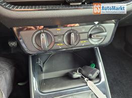 Skoda Fabia 1.0 TSI 95PS Selection 5-t&uuml;rig R&uuml;ckf.Kamera Parksensoren Sitzheizung Multifunktionslenkrad Klima Skoda-Radio Bluetooth Touchscreen Tempomat Nebelsch. Apple CarPlay + Android Auto 