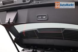 Volvo XC40 2.0 Black Edition Plus B4 Mild-Hybrid 197PS Automatik elektr. PanoDach R&uuml;ckf.Kamera PDC v+h ACC el.Heckklappe Harma/Kadon-Sound Klimaautomatik Sitzheizung Lenkradheizung Apple CarPlay Android Auto 20-LM 