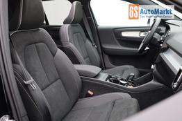 Volvo XC40 2.0 Black Edition Plus B4 Mild-Hybrid 197PS Automatik elektr. PanoDach R&uuml;ckf.Kamera PDC v+h ACC el.Heckklappe Harma/Kadon-Sound Klimaautomatik Sitzheizung Lenkradheizung Apple CarPlay Android Auto 20-LM 
