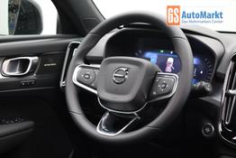 Volvo XC40 2.0 Black Edition Plus B4 Mild-Hybrid 197PS Automatik elektr. PanoDach R&uuml;ckf.Kamera PDC v+h ACC el.Heckklappe Harma/Kadon-Sound Klimaautomatik Sitzheizung Lenkradheizung Apple CarPlay Android Auto 20-LM 