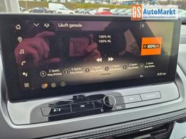 Nissan Qashqai 1.3 DIG-T MHEV 158 PS X-Tronic N-Connecta Teil-Leder PanoGlasdach Klimaautomatik Sitzheizung Lenkradheizung Navi ACC PDC v+h 360&deg;Kamera DAB Bluetooth Touchscreen Apple CarPlay Android Auto 18"LM 