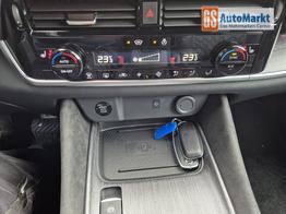Nissan Qashqai 1.3 DIG-T MHEV 158 PS X-Tronic Tekna Premium Paket 20"LM Teil-Leder PanoGlasdach Klimaautomatik Sitzheizung Lenkradheizung Navi Head-Up Display elektr. Heckklappe ACC PDC v+h 360&deg;Kamera DAB Bluetooth Touchscreen Apple CarPlay Android Auto 
