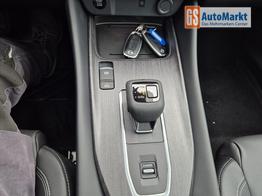 Nissan Qashqai 1.3 DIG-T MHEV 158 PS X-Tronic Tekna Voll-Leder Klimaautomatik PanoGlasdach Sitzheizung Lenkradheizung Navi Head-Up Display elektr. Heckklappe ACC PDC v+h 360&deg;Kamera DAB Bluetooth Touchscreen Apple CarPlay Android Auto 19"LM 