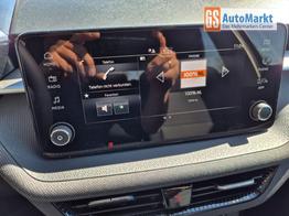 Skoda Fabia 1.0 TSI 95PS Selection 5-t&uuml;rig R&uuml;ckf.Kamera Parksensoren Sitzheizung Multifunktionslenkrad Klima Skoda-Radio Bluetooth Touchscreen Tempomat Nebelsch. Apple CarPlay + Android Auto 