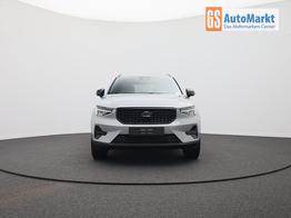 Volvo XC40 2.0 Black Edition Plus B4 Mild-Hybrid 197PS Automatik elektr. PanoDach R&uuml;ckf.Kamera PDC v+h ACC el.Heckklappe Harman/Kardon-Sound Klimaautomatik Sitzheizung Lenkradheizung Apple CarPlay Android Auto 20-LM 