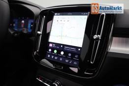 Volvo XC40 2.0 Black Edition Plus B4 Mild-Hybrid 197PS Automatik elektr. PanoDach R&uuml;ckf.Kamera PDC v+h ACC el.Heckklappe Harman/Kardon-Sound Klimaautomatik Sitzheizung Lenkradheizung Apple CarPlay Android Auto 20-LM 