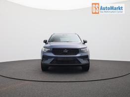 Volvo XC40 2.0 Black Edition Plus B4 Mild-Hybrid 197PS Automatik elektr. PanoDach R&uuml;ckf.Kamera PDC v+h ACC el.Heckklappe Harman/Kardon-Sound Klimaautomatik Sitzheizung Lenkradheizung Apple CarPlay Android Auto 20-LM 