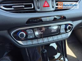Hyundai i30 Kombi 1.6 T-GDI 150PS Automatik Trend Sitzheizung Lenkradheizung Klimaautomatik PDC v+h R&uuml;ckf.Kamera Navi Apple CarPlay + Android Auto 16"LM 
