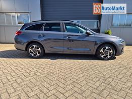 Hyundai i30 Kombi 1.6 T-GDI 150PS Automatik Trend Sitzheizung Lenkradheizung Klimaautomatik PDC v+h R&uuml;ckf.Kamera Navi Apple CarPlay + Android Auto 16"LM 
