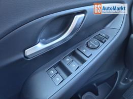 Hyundai i30 Kombi 1.6 T-GDI 150PS Automatik Trend Sitzheizung Lenkradheizung Klimaautomatik PDC v+h R&uuml;ckf.Kamera Navi Apple CarPlay + Android Auto 16"LM 