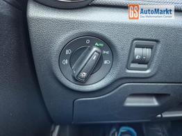Skoda Fabia 1.0 TSI 95PS Selection 5-t&uuml;rig R&uuml;ckf.Kamera Parksensoren Sitzheizung Multifunktionslenkrad Klima Skoda-Radio Bluetooth Touchscreen Tempomat Nebelsch. Apple CarPlay + Android Auto 