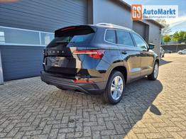 Skoda Karoq 1.5 TSI 150PS DSG Selection AHK Klimaautomatik Sitzheizung Lenkradheizung ACC PDC v+h R&uuml;ckf.Kamera abg.Scheiben Apple CarPlay Android Auto 17"LM 