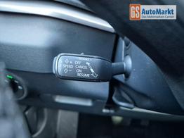 Skoda Karoq 1.5 TSI 150PS DSG Selection AHK Klimaautomatik Sitzheizung Lenkradheizung ACC PDC v+h R&uuml;ckf.Kamera abg.Scheiben Apple CarPlay Android Auto 17"LM 