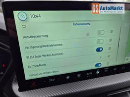 Ford Kuga ST-Line X 243PS PHEV Automatik Matrix-LED schwenkb. AHK elektr. PanoDach Sitzheizung v+h Lenkradheizung Frontscheibe beheizb. Navi SYNC4 Apple CarPlay Android Auto Touchscreen PDC 4xKamera 2xKeyless B+O Sound 19"LM vollelektr. Reichweite 65KM 