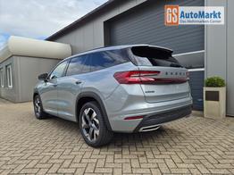 Skoda Kodiaq Sportline 1.5 TSI 204PS PHEV DSG schwenkb. AHK elektr. PanoDach HUD Alcantara PDC v+h 360&deg;Kamera CANTON Sound Klimaautomatik Sitzheizung Lenkradheizung Navi Apple CarPlay Android Auto 2xKeyless 19"LM vollelektr. Reichweite 116KM 