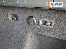 Skoda Kodiaq Sportline 1.5 TSI 204PS PHEV DSG schwenkb. AHK elektr. PanoDach HUD Alcantara PDC v+h 360&deg;Kamera CANTON Sound Klimaautomatik Sitzheizung Lenkradheizung Navi Apple CarPlay Android Auto 2xKeyless 19"LM vollelektr. Reichweite 116KM 