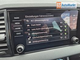 Skoda Karoq 1.5 TSI 150PS DSG Selection AHK Klimaautomatik Sitzheizung Lenkradheizung ACC PDC v+h R&uuml;ckf.Kamera abg.Scheiben Apple CarPlay Android Auto 17"LM 