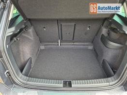Skoda Karoq 1.5 TSI 150PS DSG Selection Klimaautomatik Sitzheizung Lenkradheizung ACC PDC v+h R&uuml;ckf.Kamera abg.Scheiben Apple CarPlay Android Auto 17"LM 