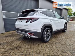 Hyundai TUCSON Trend 1.6 T-GDI 150PS Automatik TZ 2026 Teil-Leder Sitzheizung v+h Lenkradheizung Klimaautomatik Navi Touchscreen DAB+ Apple CarPlay + Android Auto PDC R&uuml;ckf.-Kamera Matrix-LED-Scheinw. 