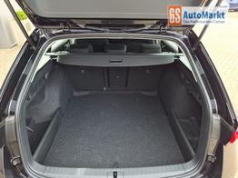 Skoda Octavia Combi 1.5 TSI 150PS m-HEV DSG Selection AHK Klimaautomatik ACC PDC v+h R&uuml;ckf.Kamera Sitzheizung TWA Apple CarPlay Android Auto 16"LM 