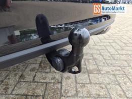 Skoda Octavia Combi 1.5 TSI 150PS m-HEV DSG Selection AHK Klimaautomatik ACC PDC v+h R&uuml;ckf.Kamera Sitzheizung TWA Apple CarPlay Android Auto 16"LM 