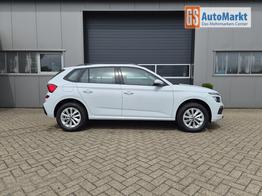 Skoda Kamiq 1.0 TSI 115PS DSG Selection R&uuml;ckf.Kamera PDC v+h Sitzheizung Klimaautomatik Skoda-Radio Apple CarPlay + Android Auto Tempomat Garantieverl&auml;ngerung 16"LM 
