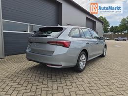 Skoda Octavia Combi 1.5 TSI 150PS m-HEV DSG Selection AHK Klimaautomatik ACC PDC v+h R&uuml;ckf.Kamera Sitzheizung TWA Apple CarPlay Android Auto 16"LM 