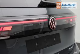 Volkswagen Tiguan Life 1,5 l eHybrid OPF 204PS DSG elekt.AHK Design Paket LED-Plus-Scheinw. elektr. Heckklappe Sitzheizung Lenkradheizung Frontscheibe beheizb. R&uuml;ckf.Kamera Klimaautomatik VW-Radio Bluetooth wireless Apple CarPlay + Android Auto PDC v+h ACC 2xKeyle 