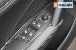 Volkswagen Tiguan Life 1,5 l eHybrid OPF 204PS DSG elekt.AHK Design Paket LED-Plus-Scheinw. elektr. Heckklappe Sitzheizung Lenkradheizung Frontscheibe beheizb. R&uuml;ckf.Kamera Klimaautomatik VW-Radio Bluetooth wireless Apple CarPlay + Android Auto PDC v+h ACC 2xKeyle 