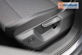 Volkswagen Tiguan Life 1,5 l eHybrid OPF 204PS DSG elekt.AHK Design Paket LED-Plus-Scheinw. elektr. Heckklappe Sitzheizung Lenkradheizung Frontscheibe beheizb. R&uuml;ckf.Kamera Klimaautomatik VW-Radio Bluetooth wireless Apple CarPlay + Android Auto PDC v+h ACC 2xKeyle 