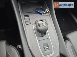 Nissan Qashqai 1.3 DIG-T MHEV 158 PS X-Tronic N-Design Head-Up Display Teil-Leder Klimaautomatik Sitzheizung Lenkradheizung Navi elektr. Heckklappe ACC PDC v+h 360&deg;Kamera DAB Bluetooth Touchscreen Apple CarPlay Android Auto 19"Zoll 