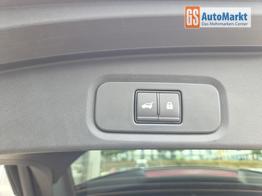 Nissan Qashqai 1.3 DIG-T MHEV 158 PS X-Tronic N-Design Head-Up Display Teil-Leder Klimaautomatik Sitzheizung Lenkradheizung Navi elektr. Heckklappe ACC PDC v+h 360&deg;Kamera DAB Bluetooth Touchscreen Apple CarPlay Android Auto 19"Zoll 