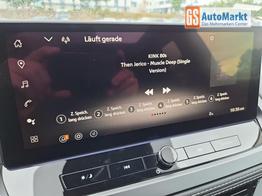 Nissan Qashqai 1.3 DIG-T MHEV 158 PS X-Tronic N-Connecta Teil-Leder PanoGlasdach Klimaautomatik Sitzheizung Lenkradheizung Navi ACC PDC v+h 360&deg;Kamera DAB Bluetooth Touchscreen Apple CarPlay Android Auto 18"LM 