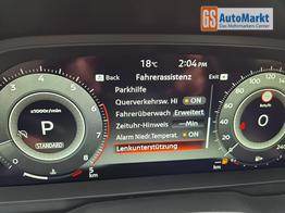 Nissan Qashqai 1.3 DIG-T MHEV 158 PS X-Tronic N-Connecta Teil-Leder PanoGlasdach Klimaautomatik Sitzheizung Lenkradheizung Navi ACC PDC v+h 360&deg;Kamera DAB Bluetooth Touchscreen Apple CarPlay Android Auto 18"LM 