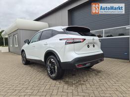 Nissan Qashqai 1.3 DIG-T MHEV 158 PS X-Tronic N-Connecta Teil-Leder PanoGlasdach Klimaautomatik Sitzheizung Lenkradheizung Navi ACC PDC v+h 360&deg;Kamera DAB Bluetooth Touchscreen Apple CarPlay Android Auto 18"LM 