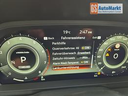 Nissan Qashqai 1.3 DIG-T MHEV 158 PS X-Tronic N-Connecta Teil-Leder PanoGlasdach Klimaautomatik Sitzheizung Lenkradheizung Navi ACC PDC v+h 360&deg;Kamera DAB Bluetooth Touchscreen Apple CarPlay Android Auto 18"LM 